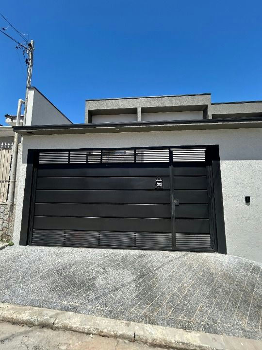 Sobrado em Vila Alpina - 80m² | 2 dormitórios | 2 vagas