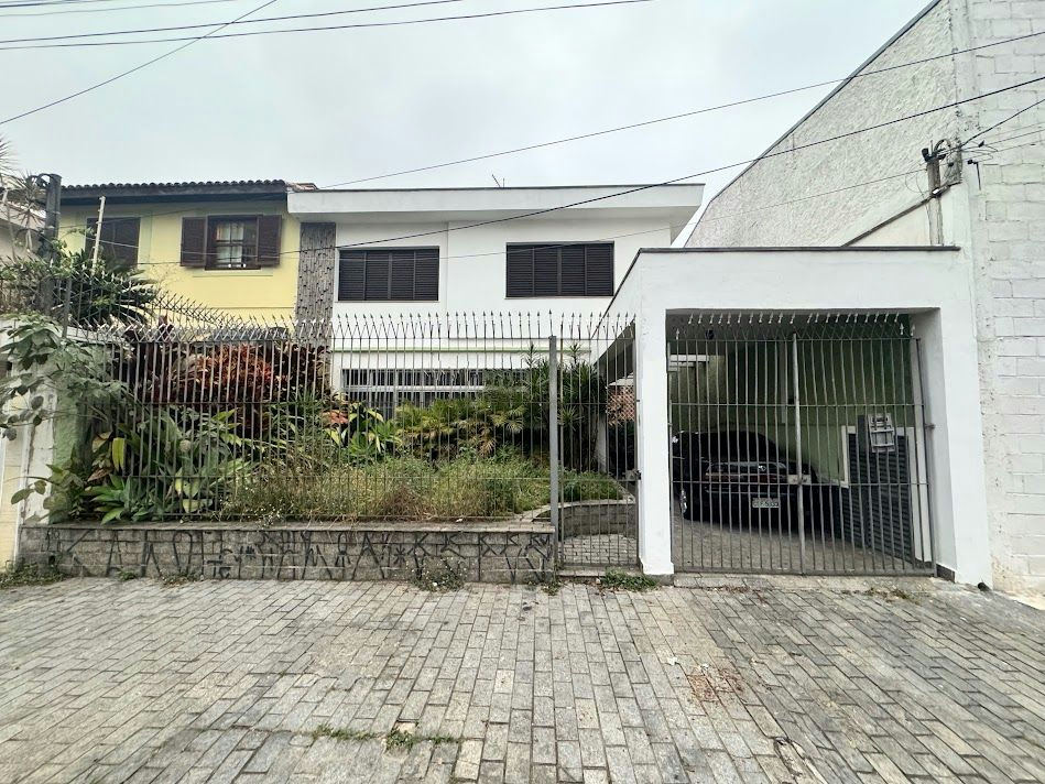 Sobrado em Parque da Mooca - 220m² | 3 dormitórios | 3 vagas