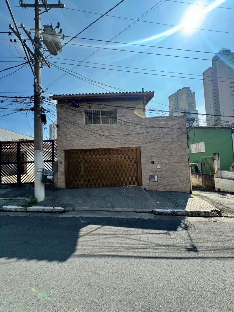 Casa em Vila Bertioga - 152m² | 3 dormitórios | 2 vagas