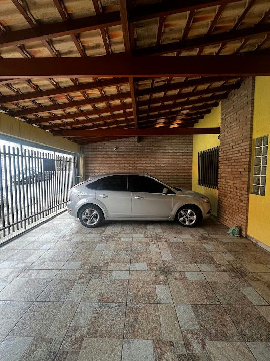 Sobrado em Vila Cleonice - 250m² | 4 dormitórios | 3 vagas - miniatura 3