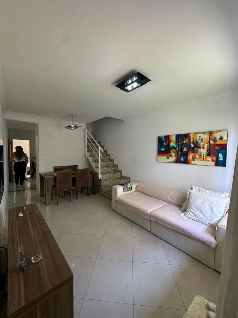 Sobrado em Vila Ema - 76m² | 2 dormitórios | 2 vagas - miniatura 2
