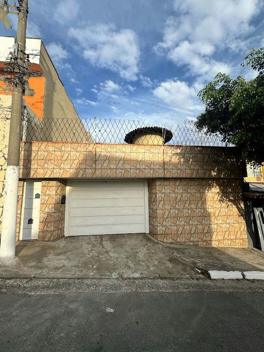Sobrado em Parque São Lucas - 280m² | 4 dormitórios | 10 vagas - miniatura 2