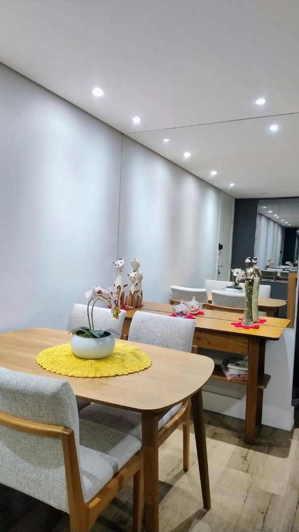 Apartamento em Vila Cunha Bueno - 65m² | 2 dormitórios | 1 vaga - miniatura 4