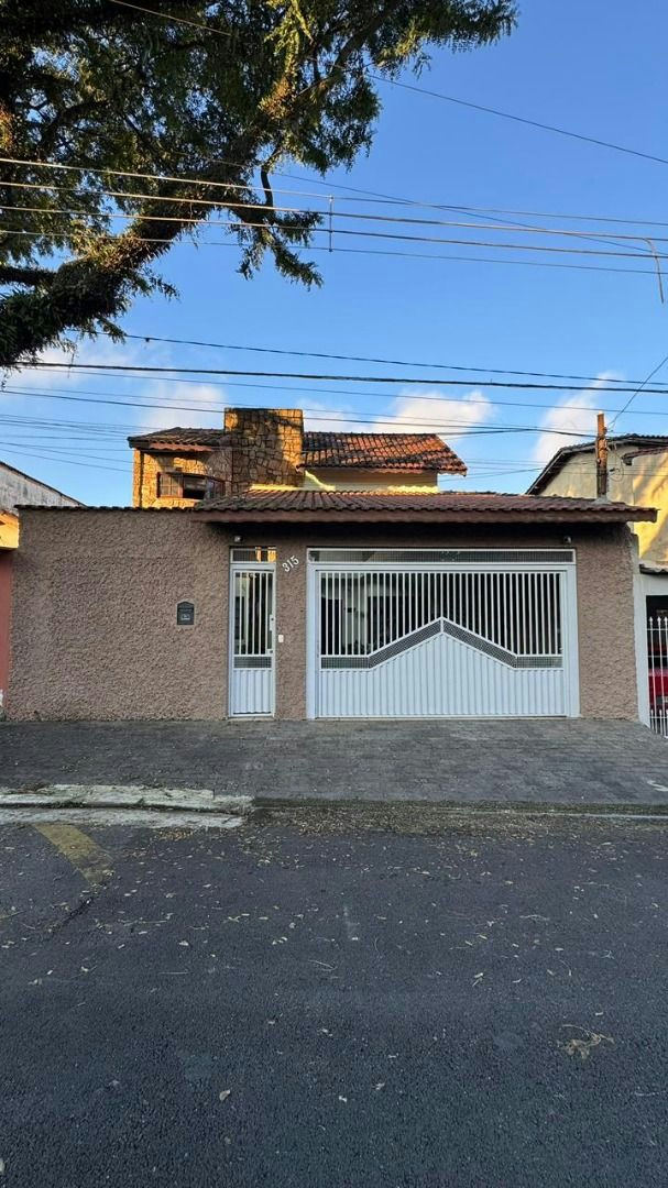 Sobrado em Vila Califórnia - 300m² | 4 dormitórios | 2 vagas