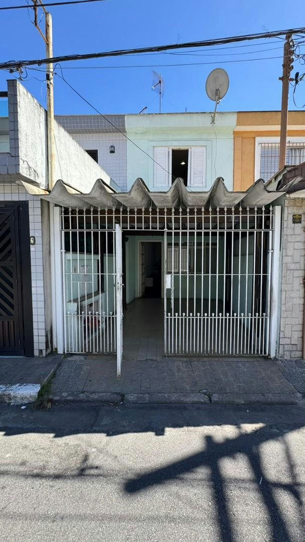 Sobrado em Vila Santa Clara - 64m² | 2 dormitórios | 1 vaga