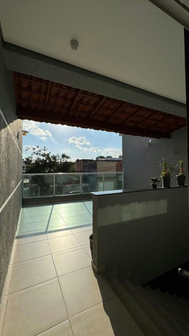 Sobrado em Vila Ema - 213m² | 3 dormitórios | 2 vagas - miniatura 4
