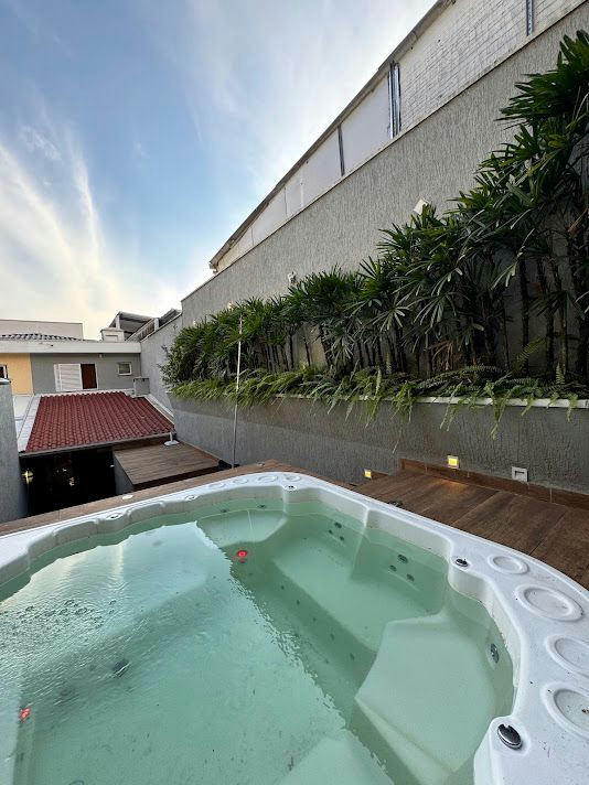 Sobrado em Mooca - 174m² | 3 dormitórios | 3 vagas