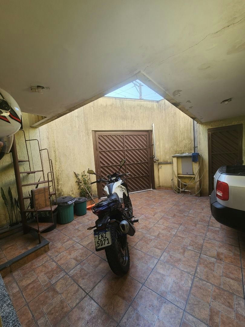 Casa em Vila Ema - 95m² | 3 dormitórios | 2 vagas - miniatura 4