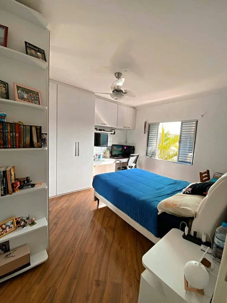 Sobrado em Vila Nova Pauliceia - 250m² | 3 dormitórios | 8 vagas - miniatura 4