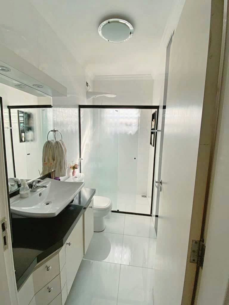 Sobrado em Vila Nova Pauliceia - 250m² | 3 dormitórios | 8 vagas - miniatura 5