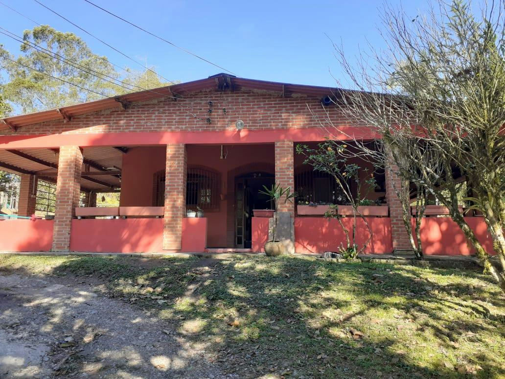 Outro em Barra Do Jacu - 96800m² | 3 dormitórios - foto 1