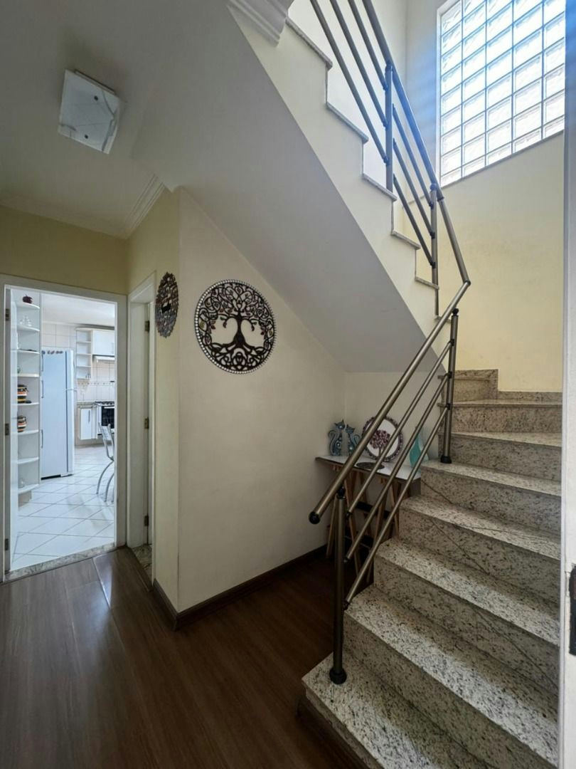 Sobrado em Vila Bela - 170m² | 3 dormitórios | 2 vagas - miniatura 4