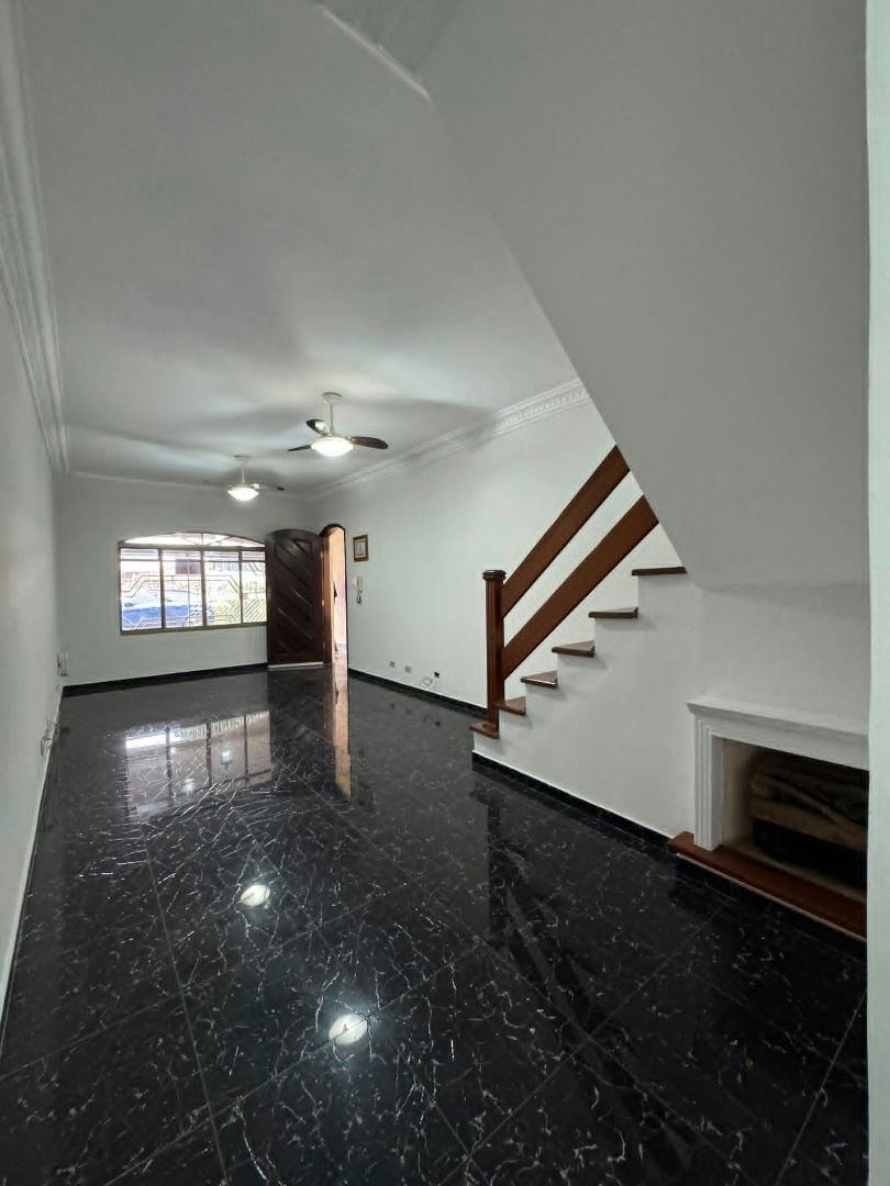 Sobrado em Jardim Ana Rosa - 126m² | 3 dormitórios | 2 vagas - miniatura 2