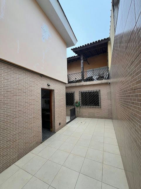 Sobrado em Vila Salete - 200m² | 3 dormitórios | 5 vagas - miniatura 5