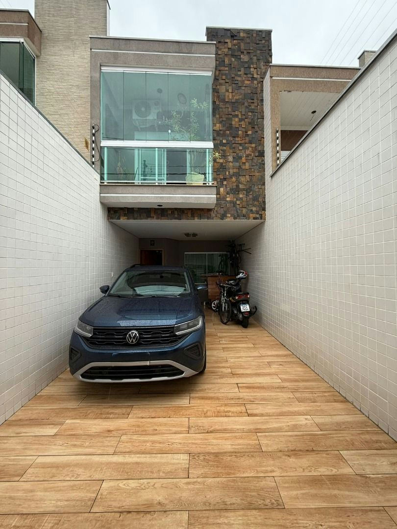 Sobrado em Vila Lúcia - 150m² | 3 dormitórios | 2 vagas