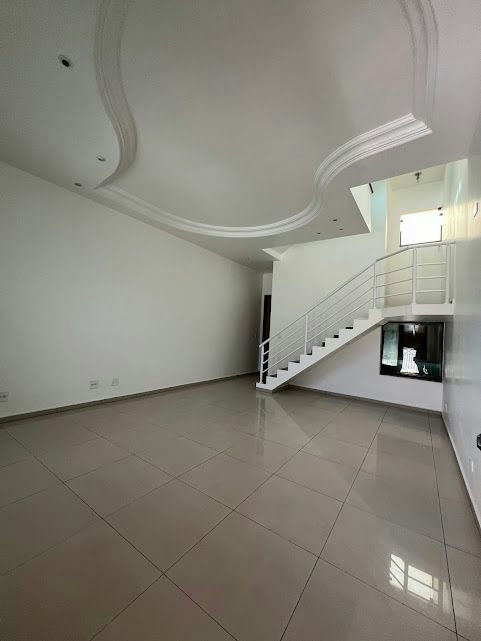 Sobrado em Parque São Lucas - 211m² | 4 dormitórios | 2 vagas - miniatura 4