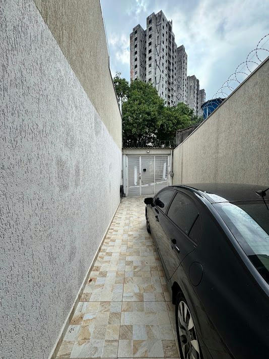 Sobrado em Vila Sirene - 70m² | 2 dormitórios | 2 vagas - miniatura 4