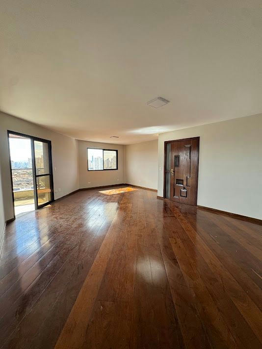 Apartamento em Mooca - 160m² | 3 dormitórios | 2 vagas