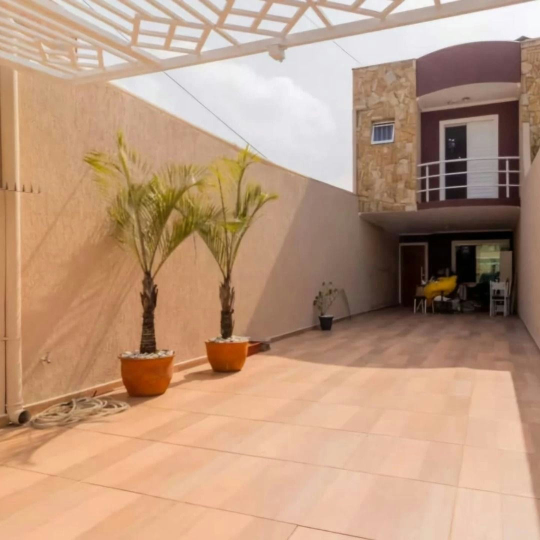 Sobrado em Vila Formosa - 133m² | 3 dormitórios | 3 vagas - miniatura 2