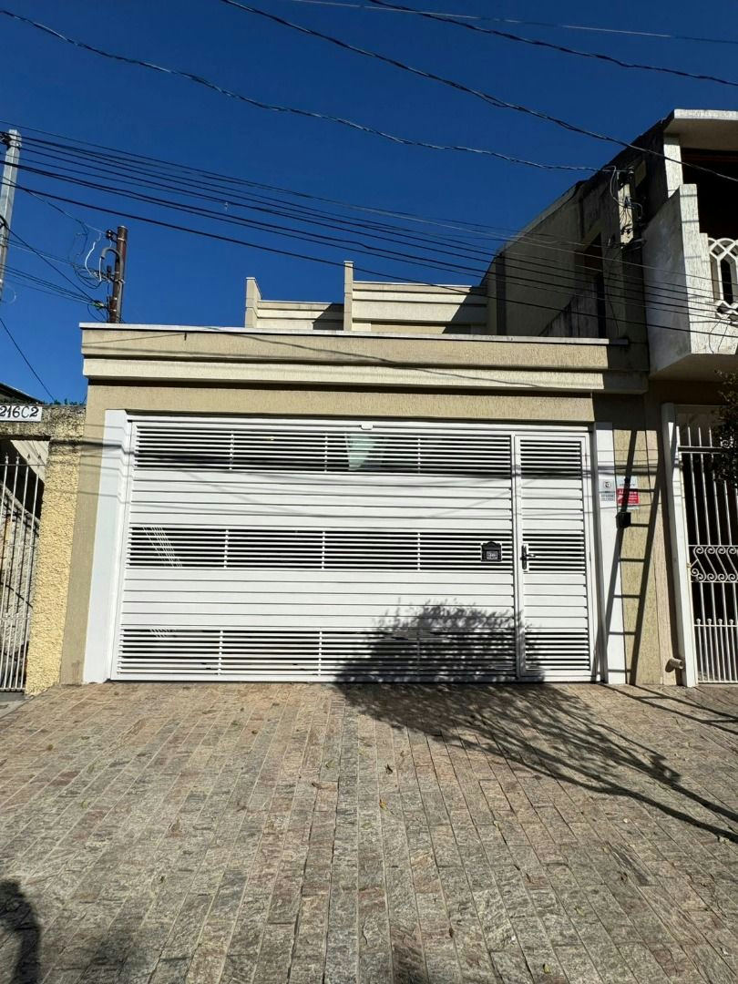Sobrado em Tatuapé - 204m² | 3 dormitórios | 2 vagas