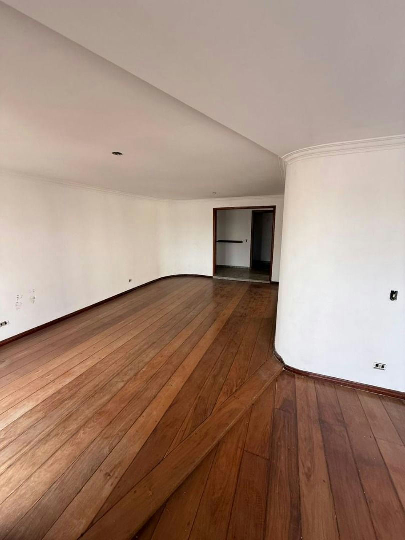 Apartamento em Mooca - 190m² | 4 dormitórios | 3 vagas - foto 1