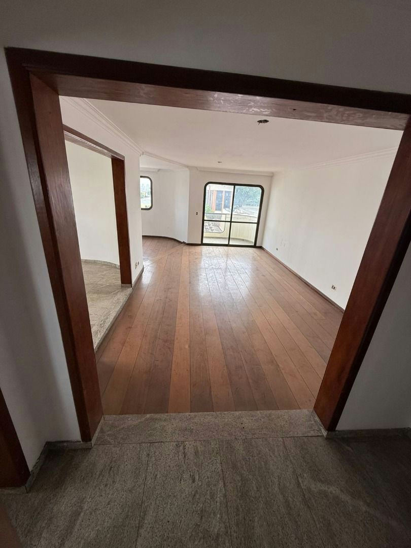 Apartamento em Mooca - 190m² | 4 dormitórios | 3 vagas - miniatura 2