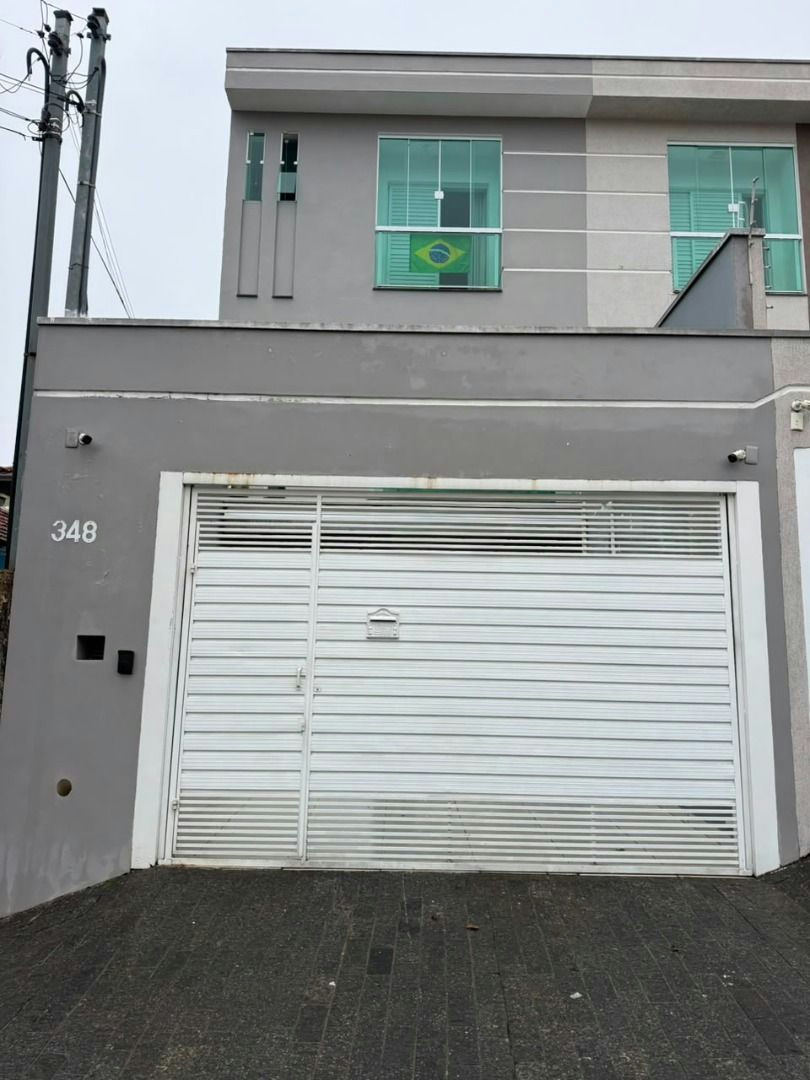 Sobrado em Vila Libanesa - 168m² | 3 dormitórios | 4 vagas