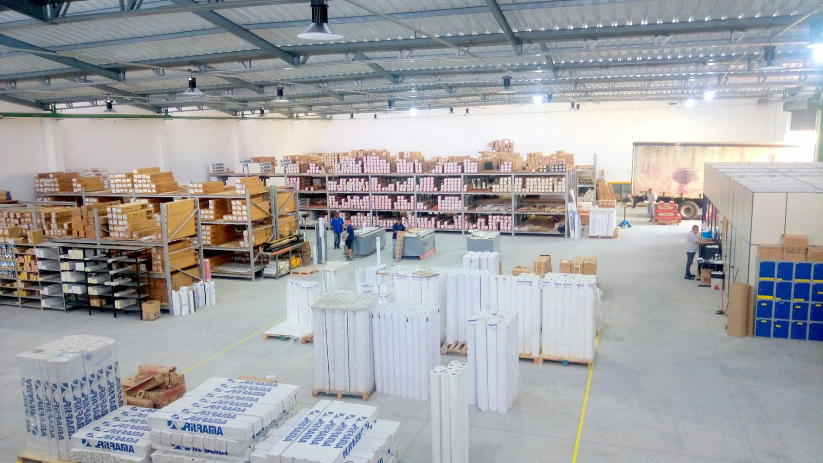Sala Comercial em Vila Monumento - 2200m² - foto 1