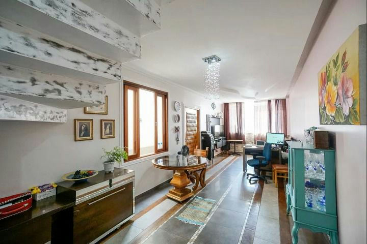 Sobrado em Vila Santa Clara - 238m² | 4 dormitórios | 2 vagas - miniatura 2