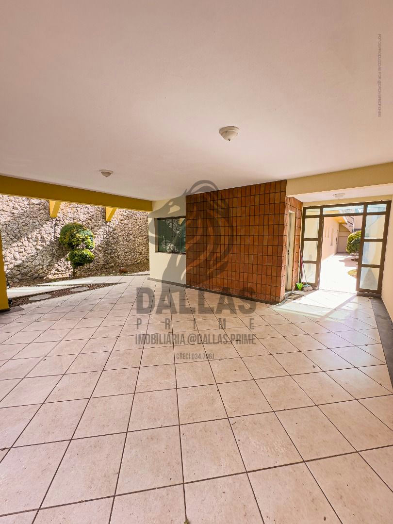 Casa em Jardim Avelino - 200m² | 3 dormitórios | 3 vagas - miniatura 4