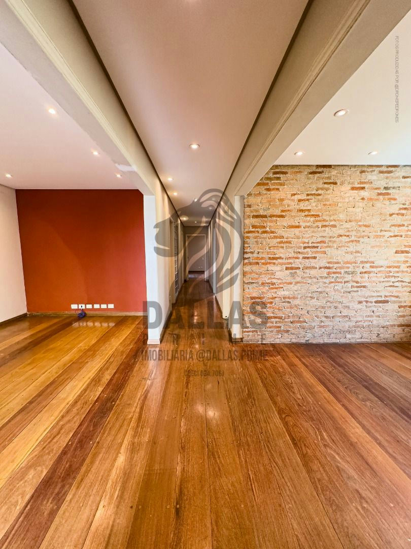 Casa em Jardim Avelino - 200m² | 3 dormitórios | 3 vagas - miniatura 5