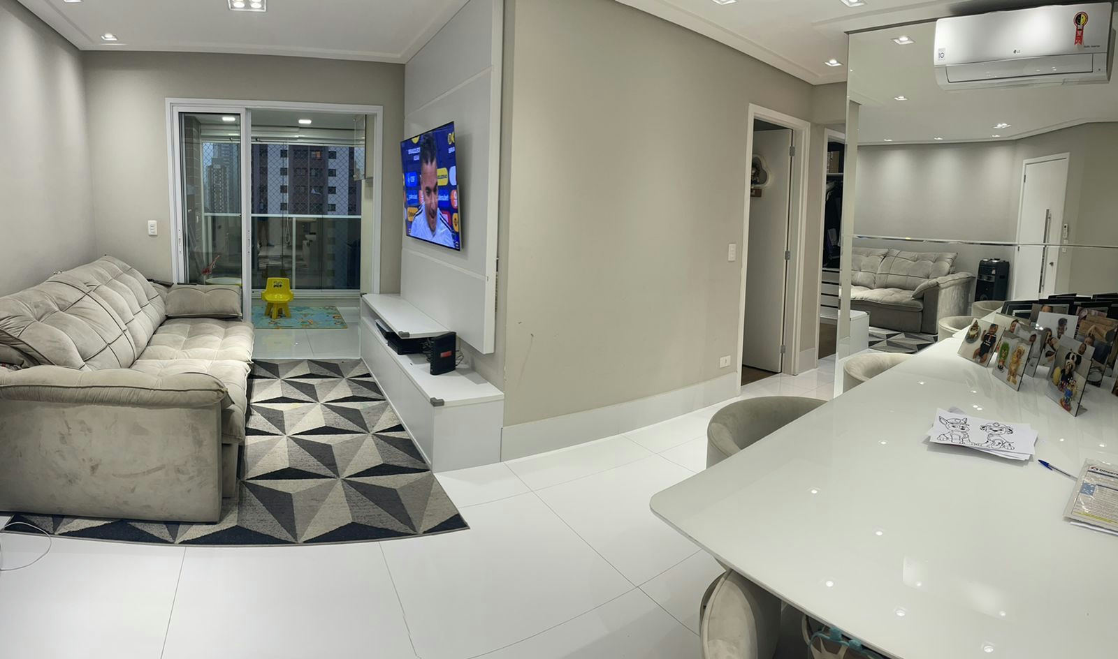 Apartamento em Tatuapé - 94m² | 2 dormitórios | 2 vagas - foto 1