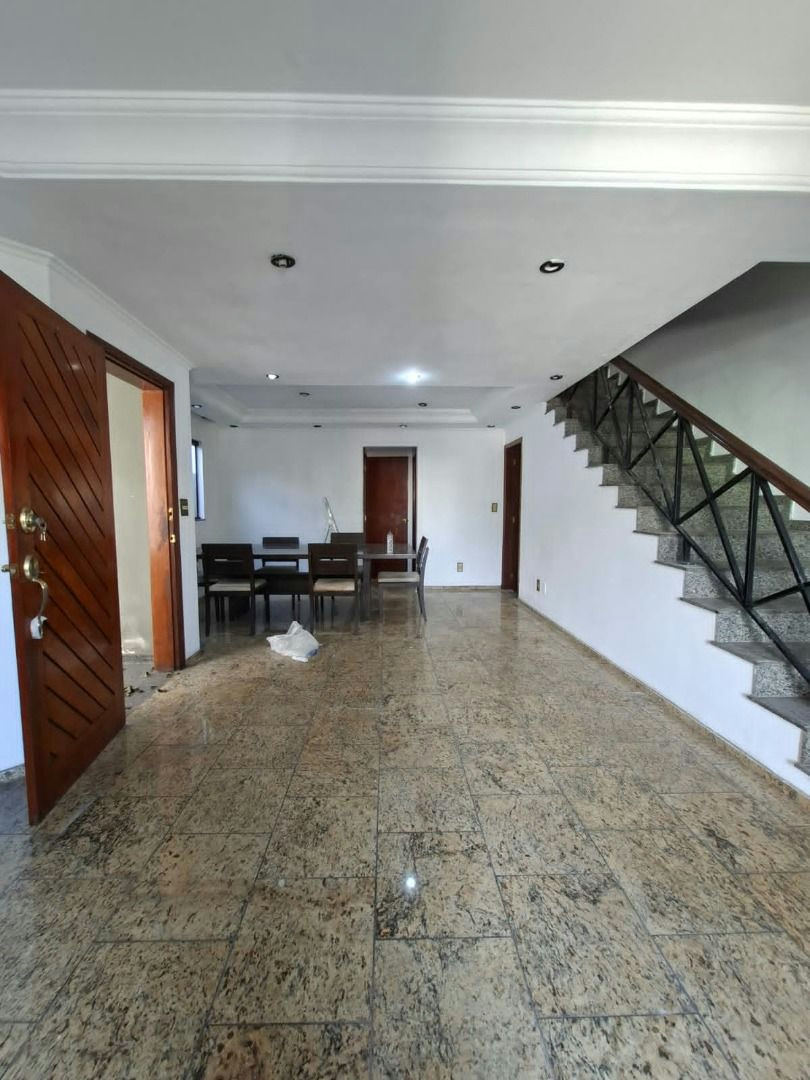 Sobrado em Vila Zelina - 213m² | 3 dormitórios | 5 vagas - miniatura 4