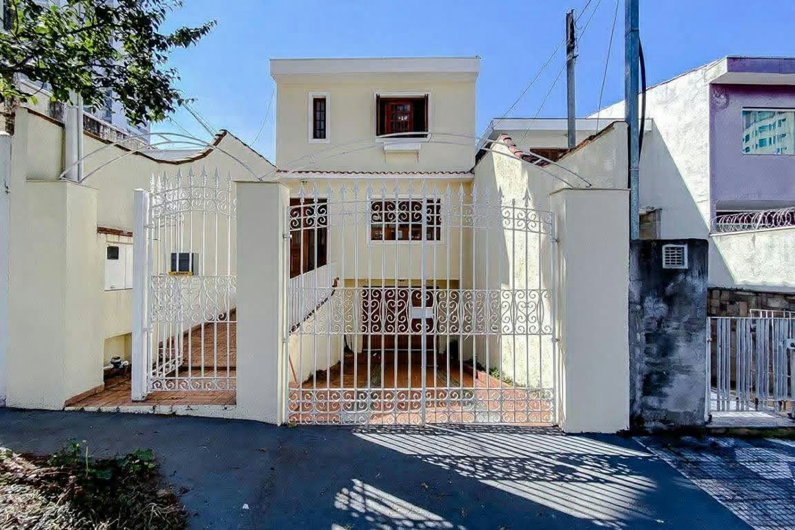 Sobrado em Vila Prudente (Zona Leste) - 257m² | 3 dormitórios | 2 vagas