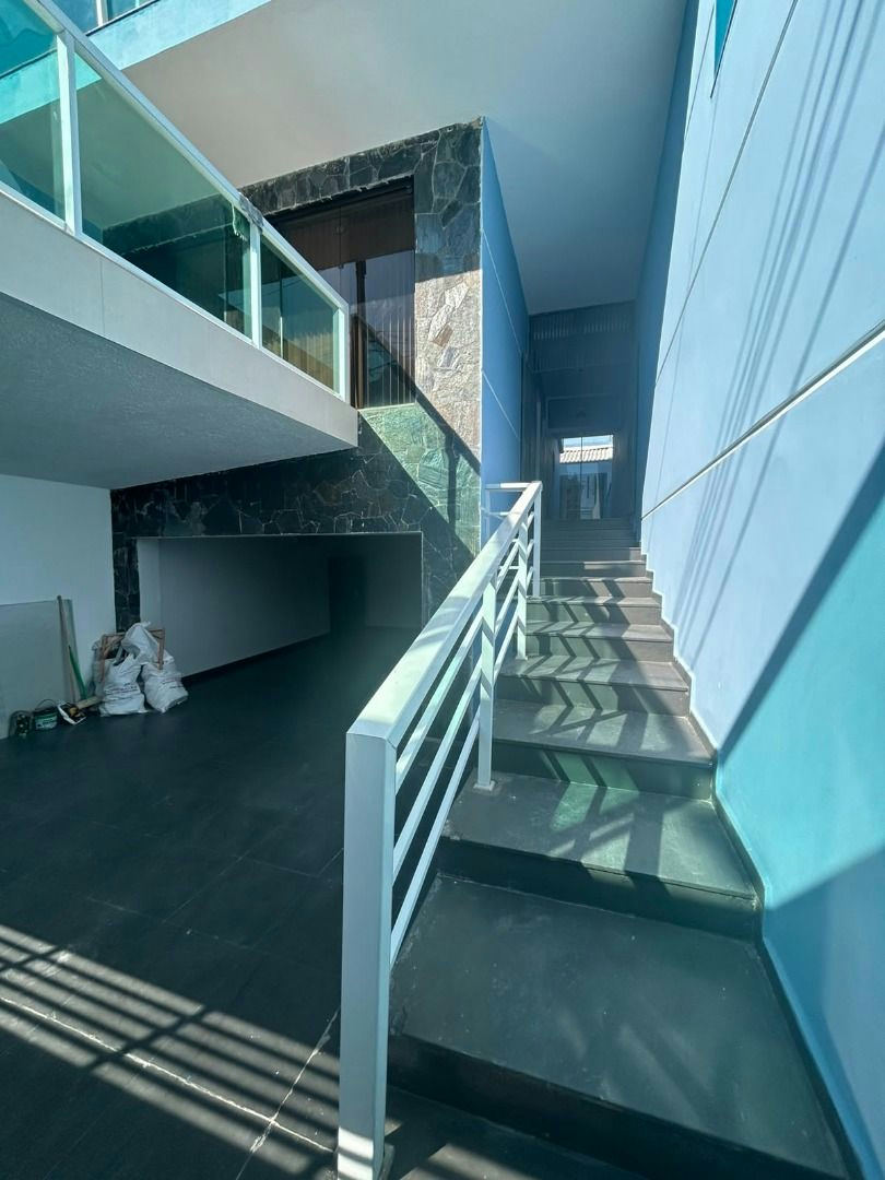Sobrado em Jardim Avelino - 180m² | 3 dormitórios | 4 vagas