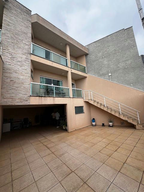 Sobrado em Vila Celeste - 150m² | 3 dormitórios | 5 vagas - miniatura 2