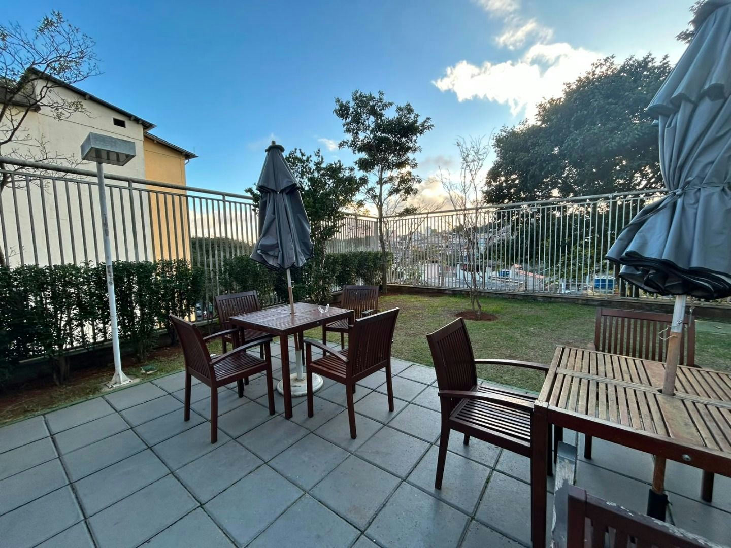 Apartamento em Jardim Ângela (Zona Leste) - 46m² | 2 dormitórios | 1 vaga - miniatura 2