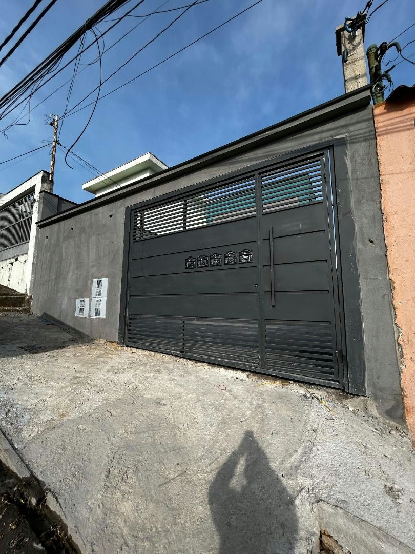Sobrado em Parque São Lucas - 76m² | 3 dormitórios | 1 vaga