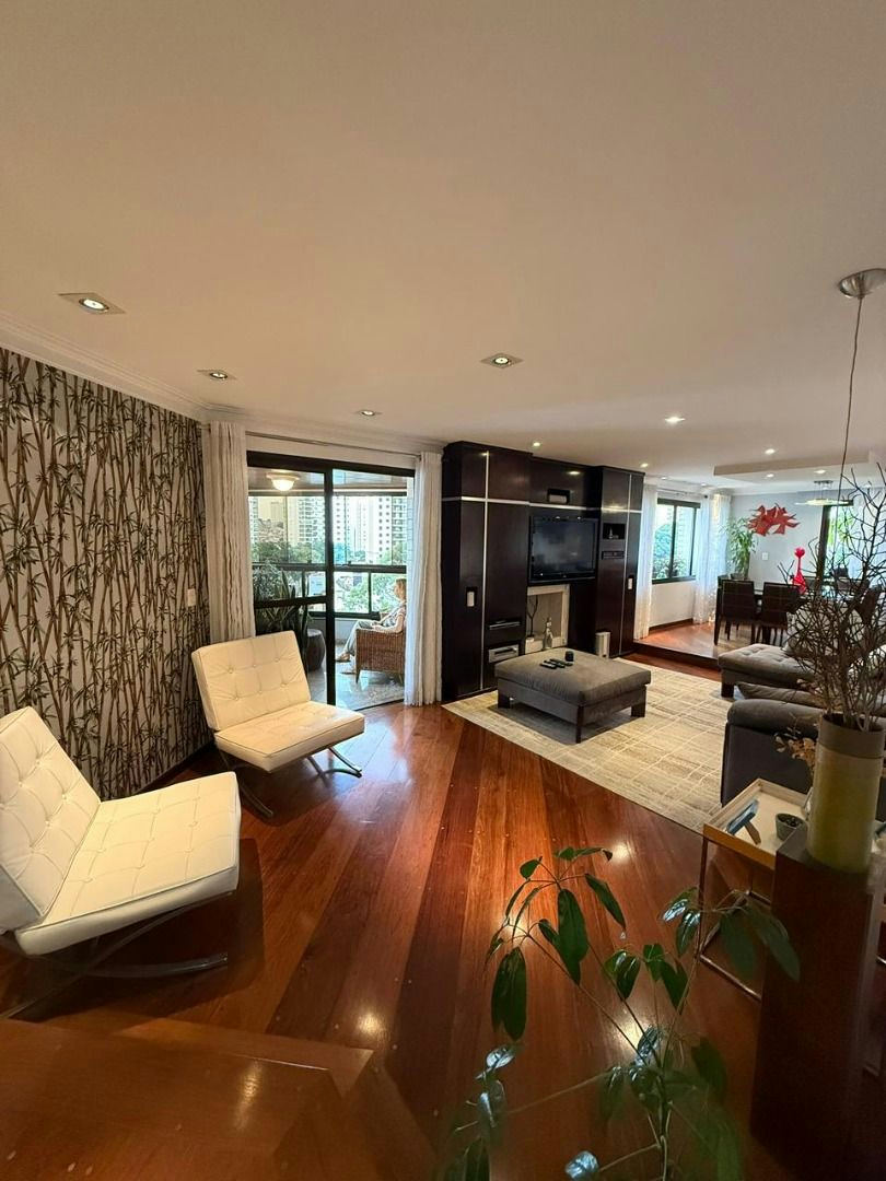 Apartamento em Jardim Avelino - 185m² | 4 dormitórios | 3 vagas - miniatura 5
