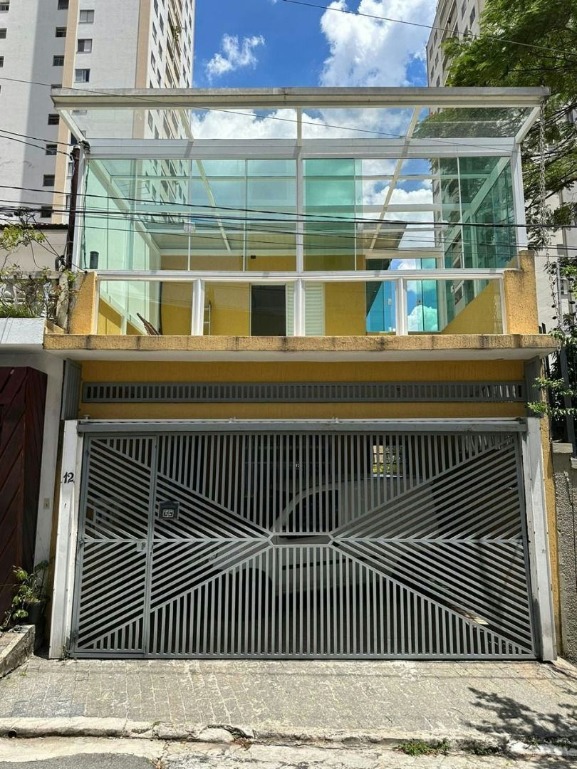 Sobrado em Vila Prudente (Zona Leste) - 170m² | 2 dormitórios | 2 vagas