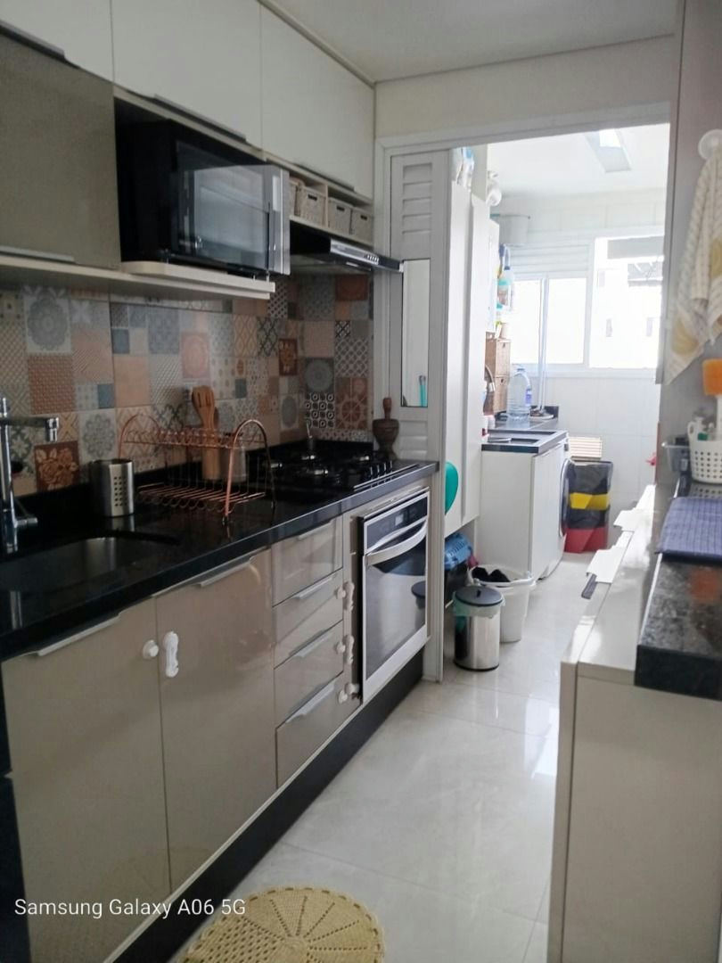 Apartamento em Vila Ema - 62m² | 2 dormitórios | 1 vaga - miniatura 4
