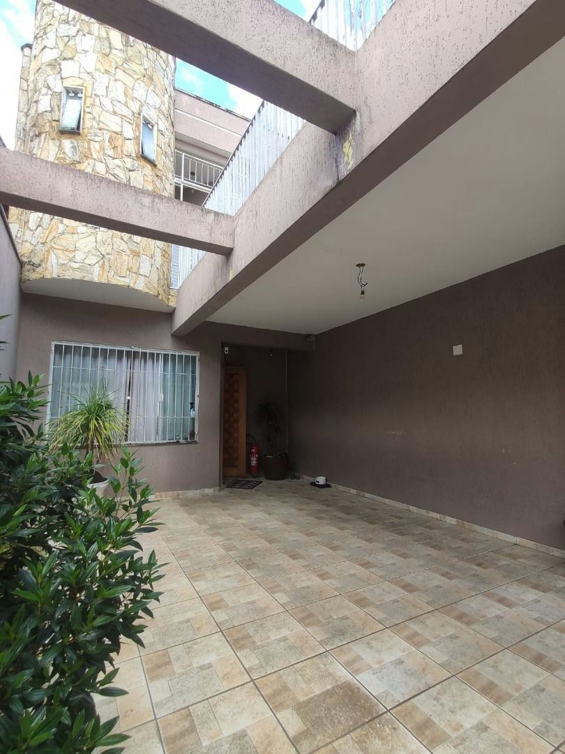 Sobrado em Vila Ivone - 180m² | 3 dormitórios | 2 vagas - miniatura 4