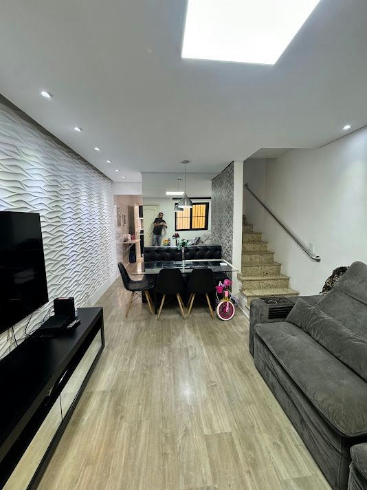 Sobrado em Chácara Santo Antônio (Zona Leste) - 137m² | 2 dormitórios | 2 vagas - miniatura 3