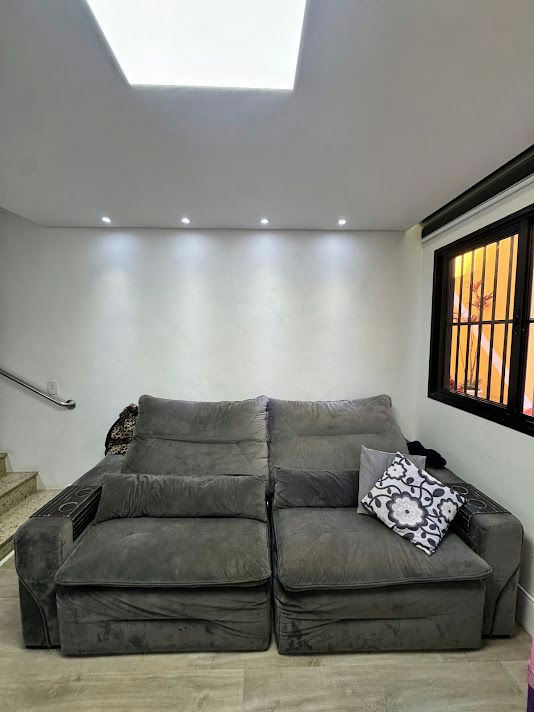 Sobrado em Chácara Santo Antônio (Zona Leste) - 137m² | 2 dormitórios | 2 vagas - miniatura 4
