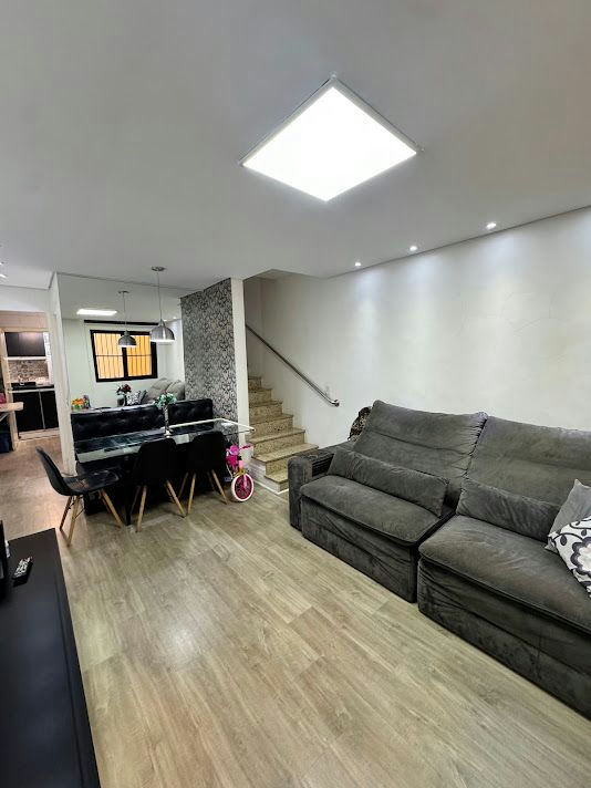 Sobrado em Chácara Santo Antônio (Zona Leste) - 137m² | 2 dormitórios | 2 vagas - miniatura 2