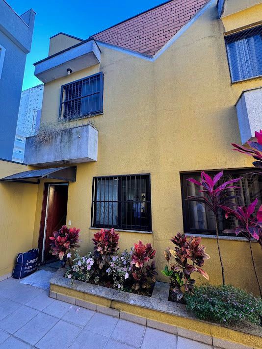 Sobrado em Chácara Santo Antônio (Zona Leste) - 137m² | 2 dormitórios | 2 vagas