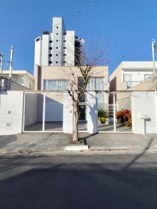 Sobrado em Jardim Avelino - 360m² | 4 dormitórios | 5 vagas - foto 1