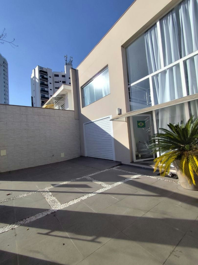 Sobrado em Jardim Avelino - 360m² | 4 dormitórios | 5 vagas - miniatura 2