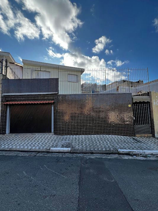 Sobrado em Vila Invernada - 159m² | 4 dormitórios | 1 vaga - miniatura 2