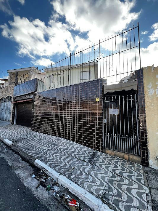 Sobrado em Vila Invernada - 159m² | 4 dormitórios | 1 vaga - foto 1